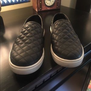 Steve Madden quilted leather slip on sneakers